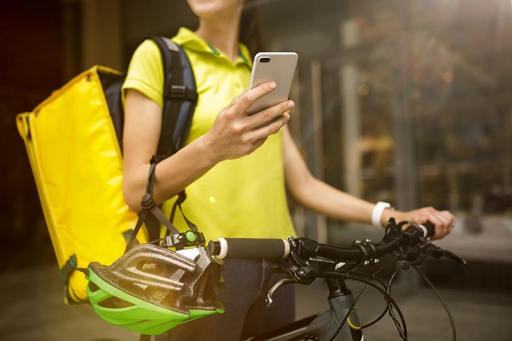Decreto tutela del lavoro: applicazione normativa sicurezza ai riders Decreto tutela del lavoro: applicazione normativa sicurezza ai riders