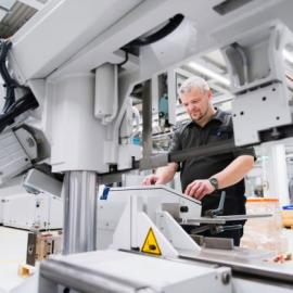 Sicurezza delle macchine: le nuove linee di indirizzo per la vigilanza da parte ASL/ARPA e le nuove linee guida del MISE per l’attività di sorveglianza del mercato Sicurezza delle macchine: le nuove linee di indirizzo per la vigilanza da parte ASL/ARPA e le nuove linee guida del MISE per l’attività di sorveglianza del mercato