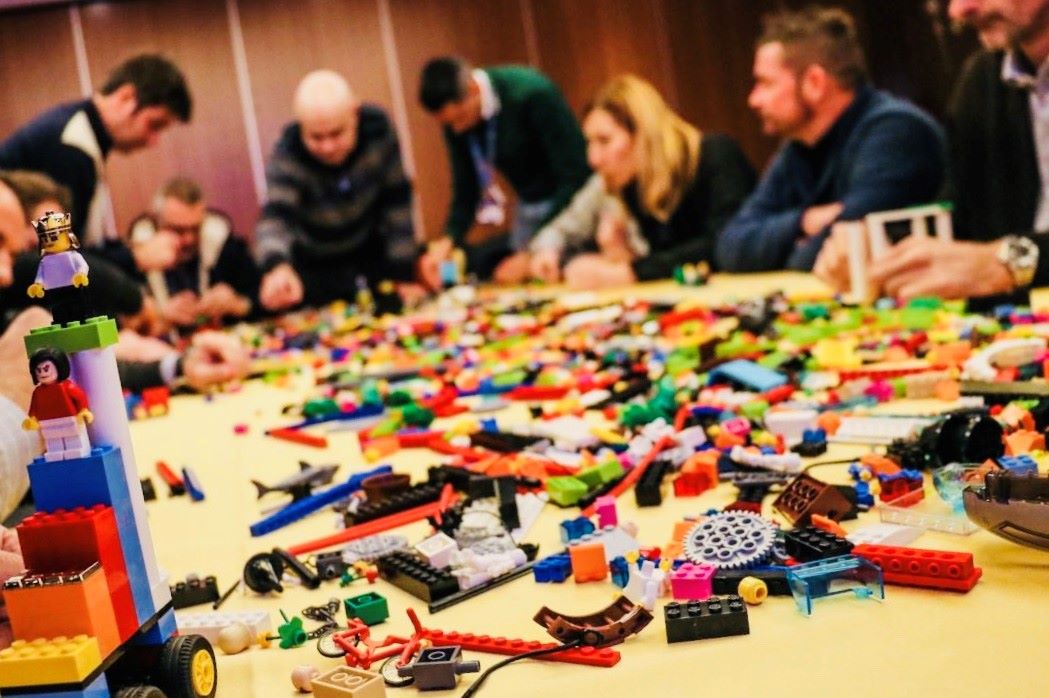 ​Come funziona il metodo LEGO Serious Play?