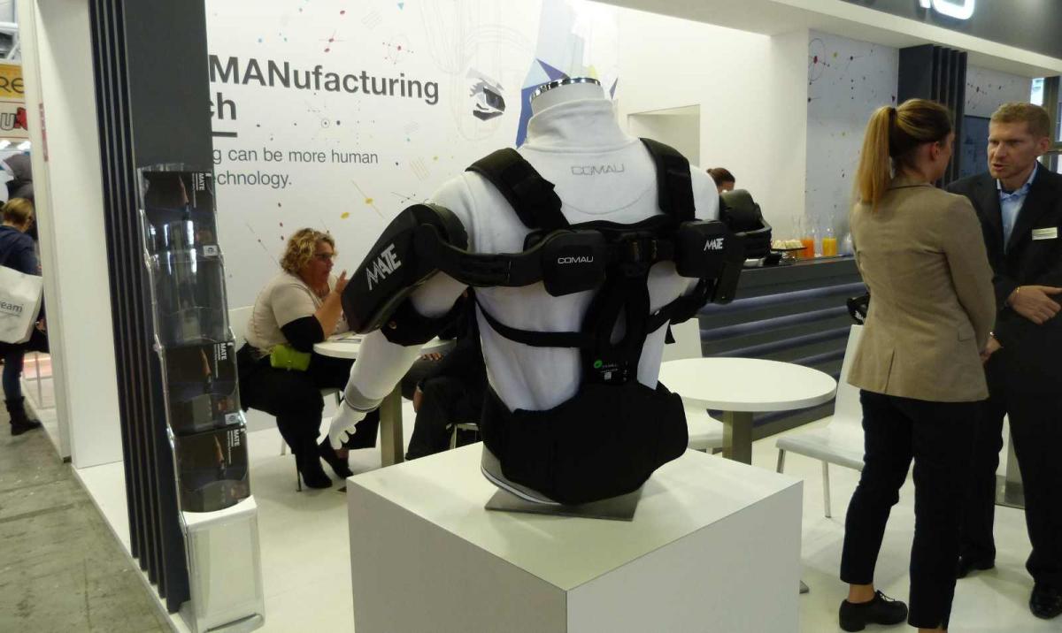 esoscheletro COMAU - Ambiente Lavoro 2019