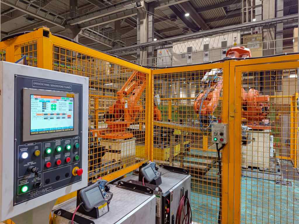 corso-nuovo-regolamento-macchine-ue-2023-1230-gli-utilizzatori-professionali-e-la-corretta-gestione-in-azienda-delle-macchine